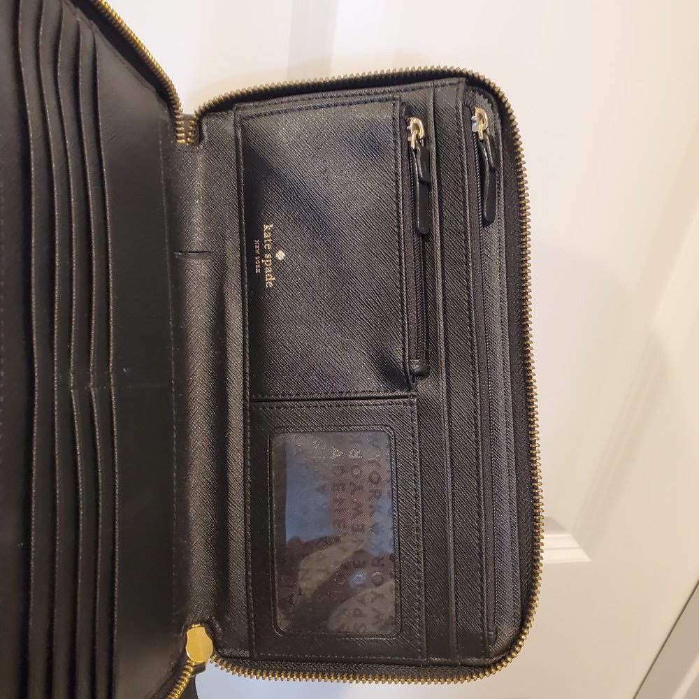 Kate Spade black large wallet. NWOT. - Picture 6 of 8